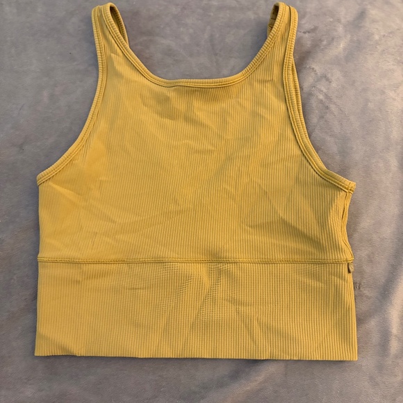 Power Pivot Tank Auric Gold - Picture 3 of 3